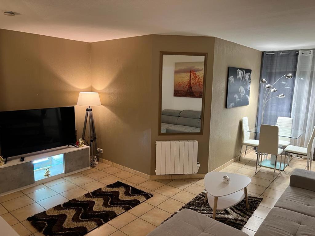 Appartement 2 Pieces نيس المظهر الخارجي الصورة
